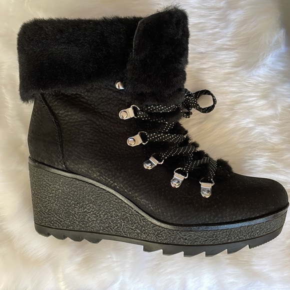 J. Crew Nordic Hiker Winter Snow Boot.  Black. SZ:8 - Picture 2 of 7